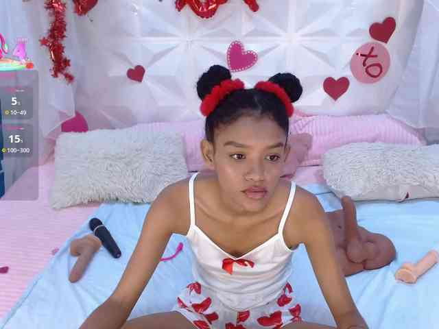 adissonpetite webcam