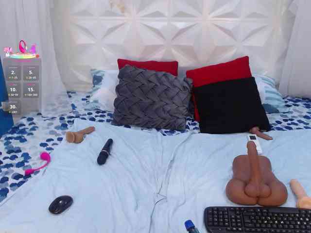 adissonpetite webcam