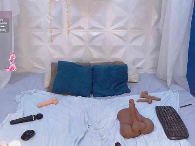 adissonpetite webcam