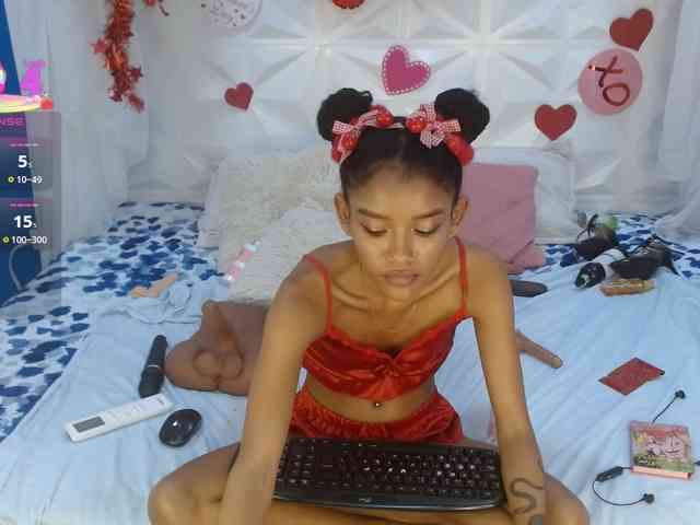 adissonpetite webcam