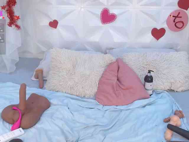 adissonpetite webcam