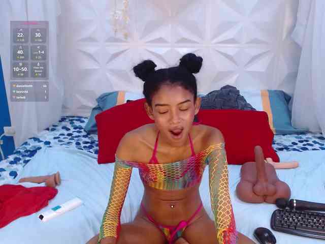 adissonpetite webcam