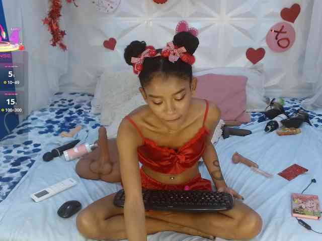 adissonpetite webcam