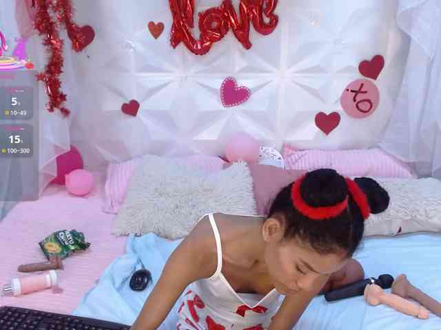 adissonpetite webcam