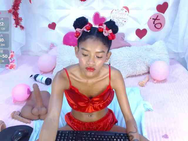 adissonpetite webcam