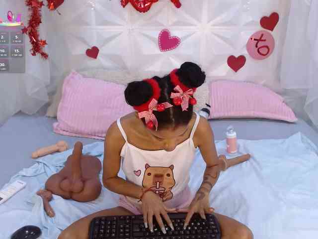 adissonpetite webcam