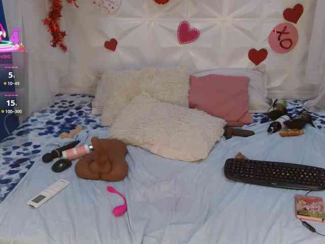 adissonpetite webcam