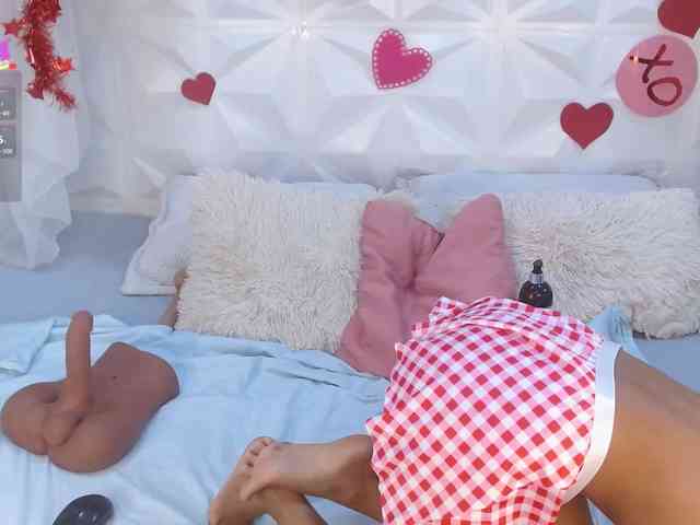 adissonpetite webcam