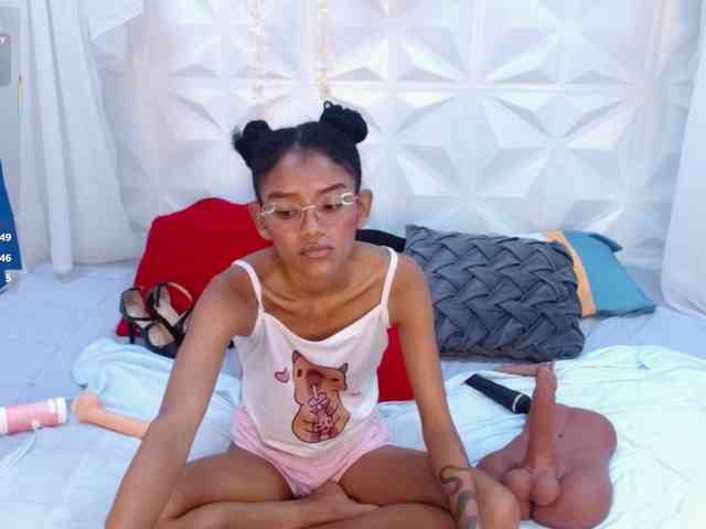 adissonpetite adissonpetite