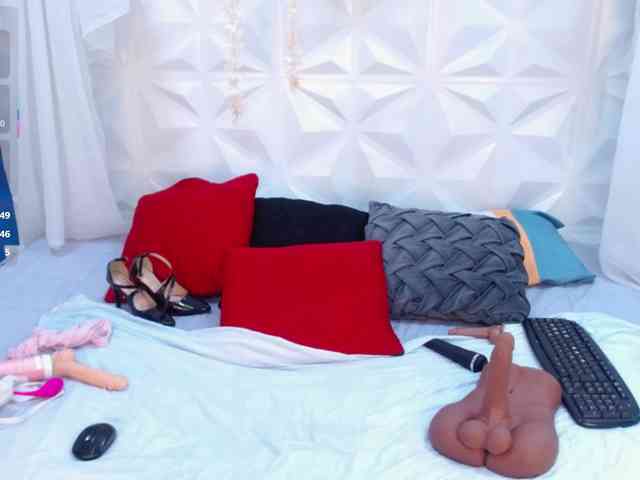 adissonpetite webcam