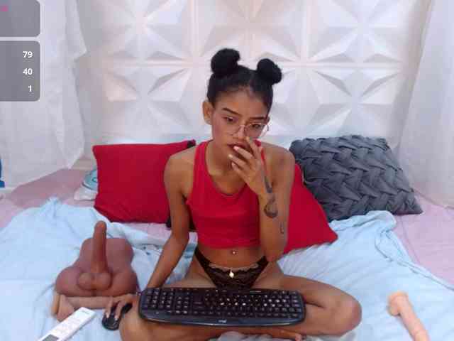 adissonpetite webcam