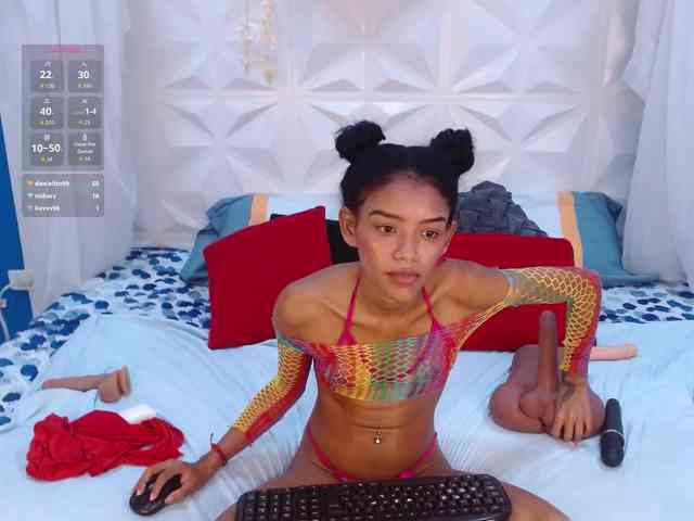 adissonpetite webcam