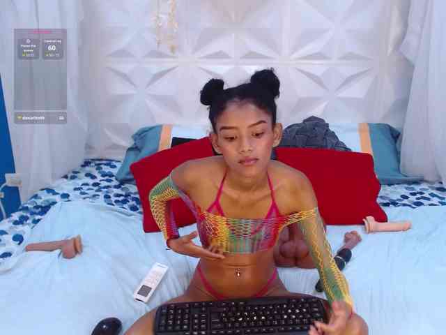 adissonpetite webcam