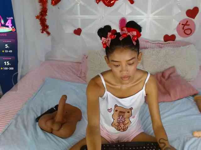 adissonpetite webcam