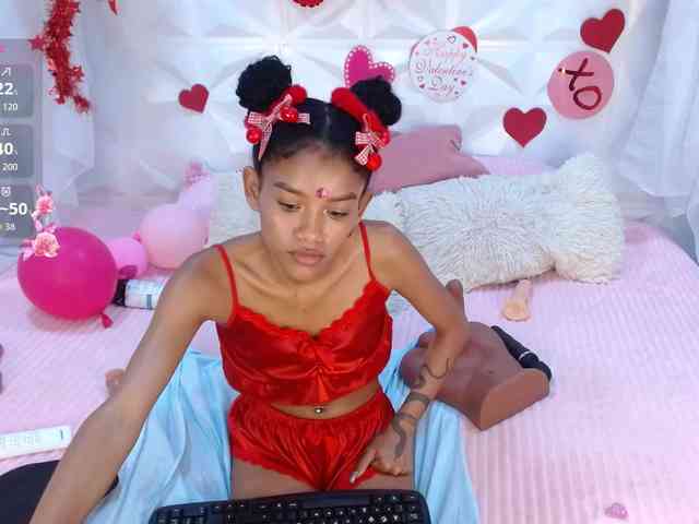 adissonpetite webcam