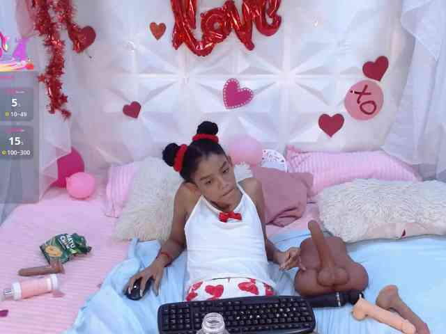 adissonpetite webcam