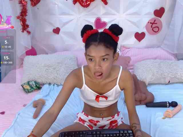 adissonpetite webcam