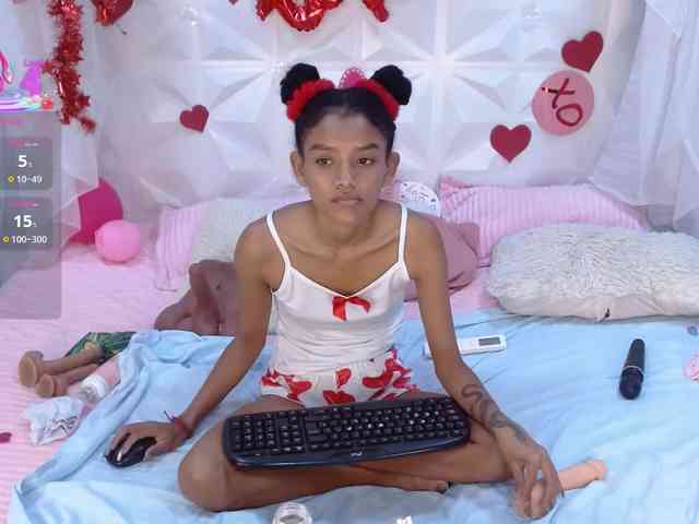 adissonpetite webcam