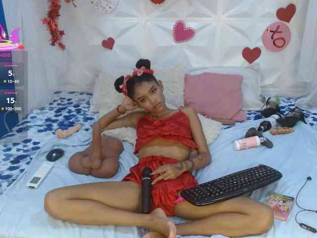 adissonpetite webcam