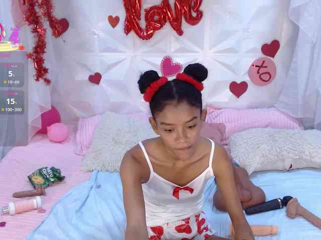 adissonpetite webcam