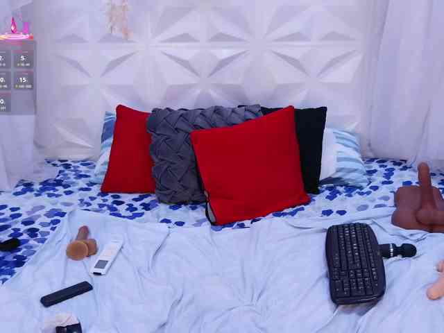 adissonpetite webcam