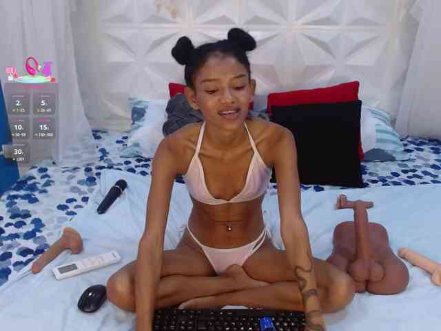 adissonpetite webcam