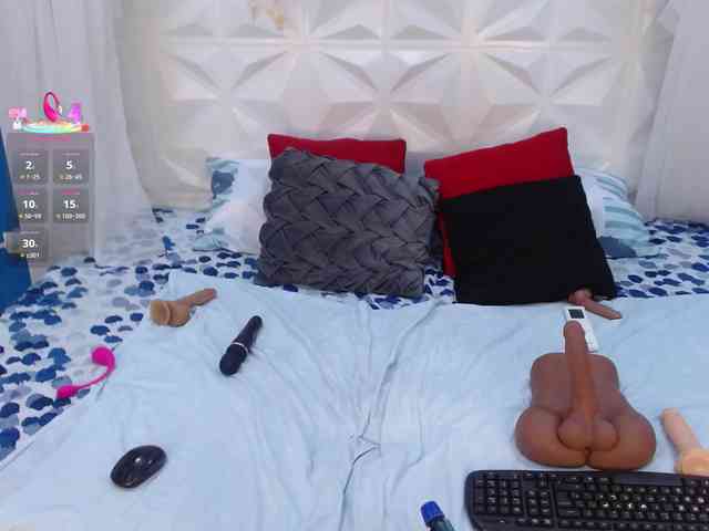 adissonpetite webcam