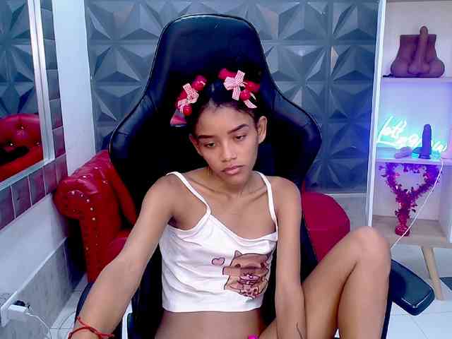 adissonpetite adissonpetite