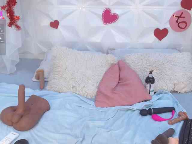 adissonpetite webcam