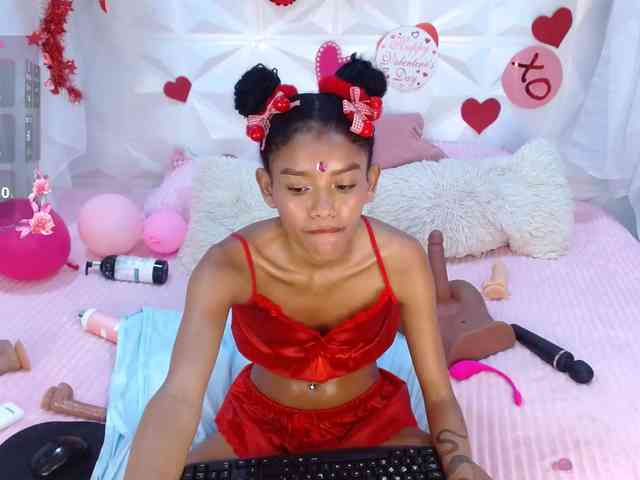 adissonpetite webcam