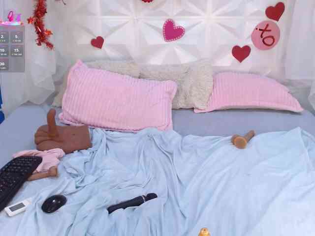 adissonpetite webcam