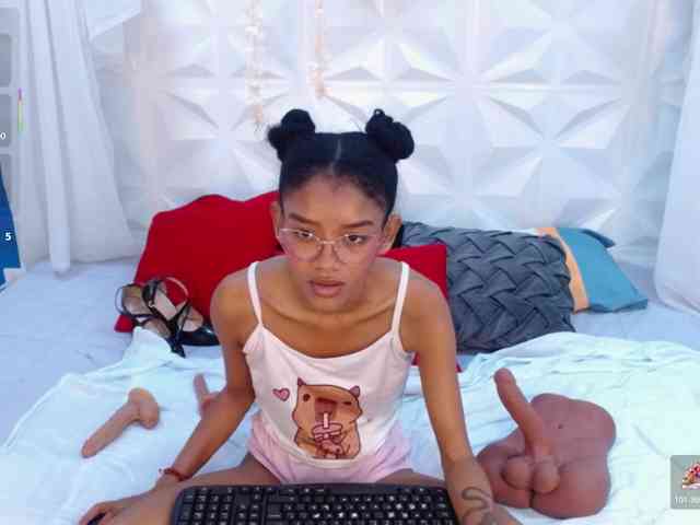 adissonpetite adissonpetite