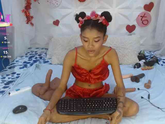 adissonpetite webcam