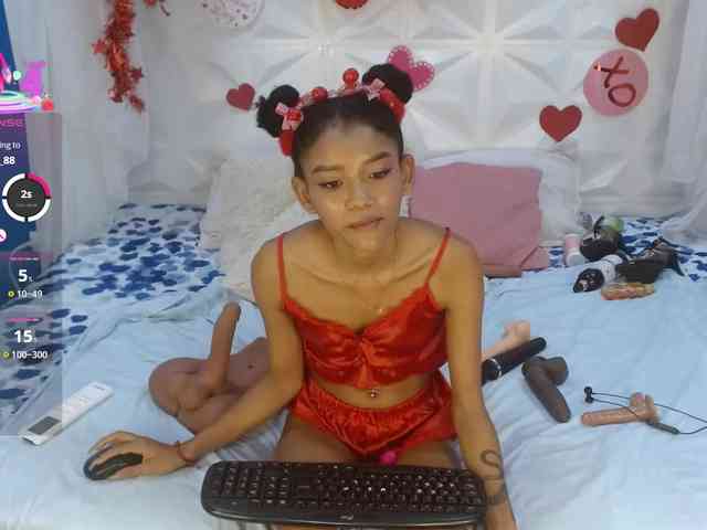 adissonpetite webcam