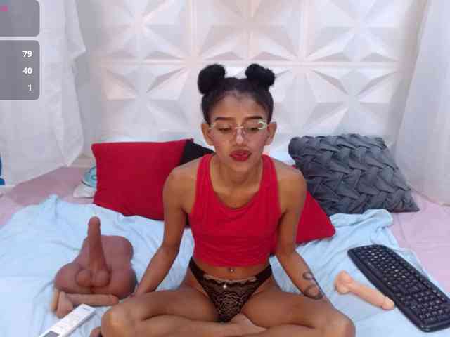 adissonpetite webcam