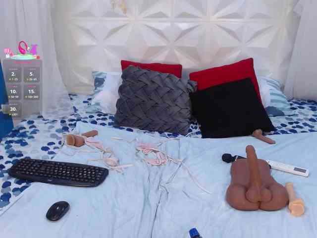 adissonpetite webcam