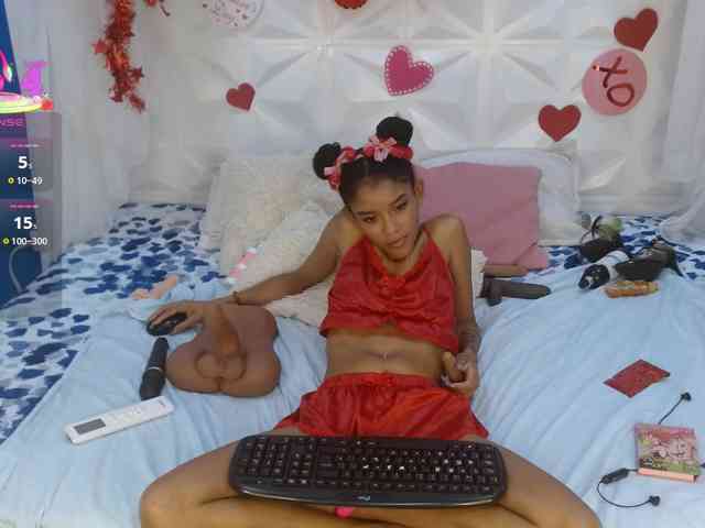 adissonpetite webcam