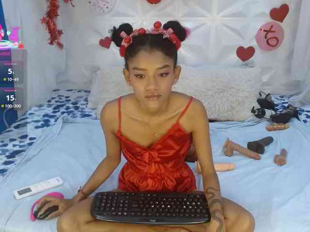 adissonpetite webcam