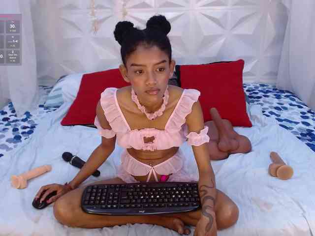 adissonpetite webcam