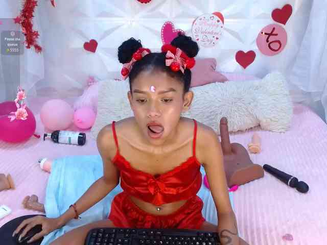 adissonpetite webcam