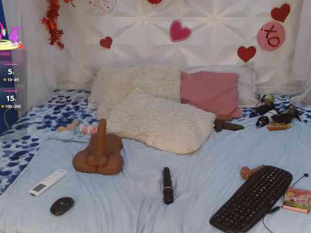 adissonpetite webcam