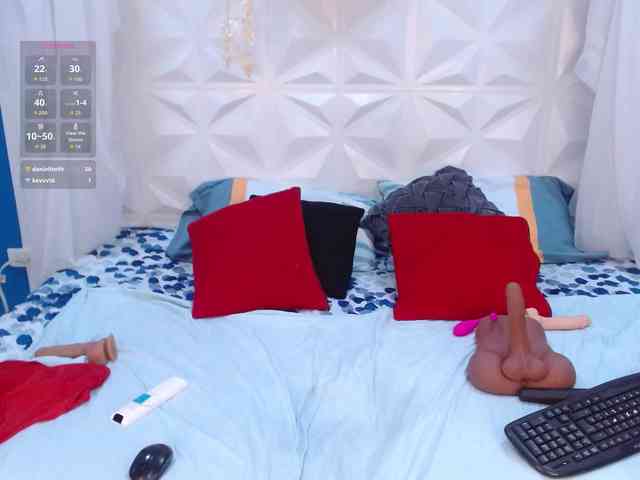 adissonpetite webcam