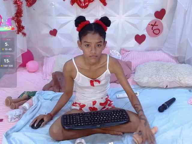 adissonpetite webcam