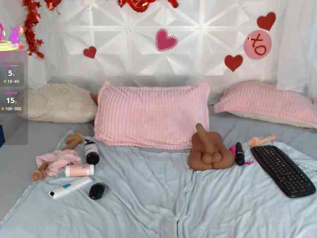 adissonpetite webcam