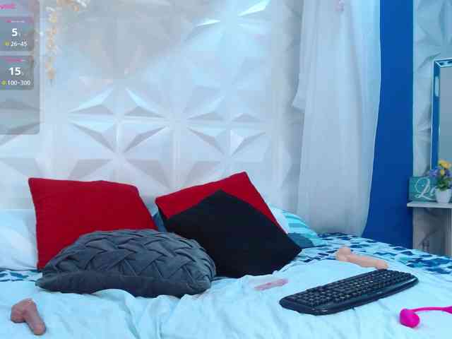 adissonpetite webcam