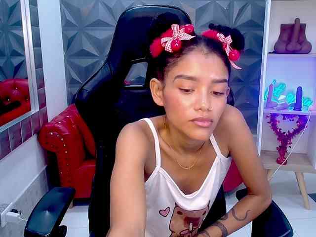 adissonpetite adissonpetite