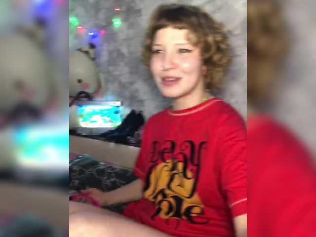 Miley's BongaCams show and profile