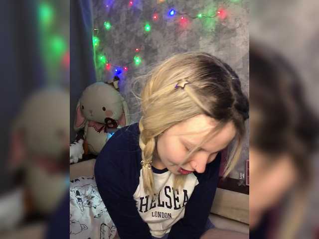 Miley's BongaCams show and profile