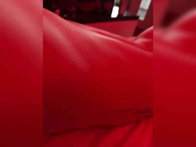 ArlinSt Live Webcam on BongaCams