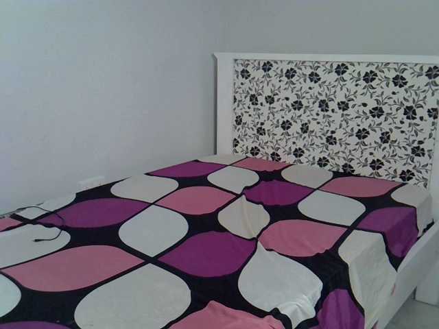 Shaza webcam bongacams model stream image